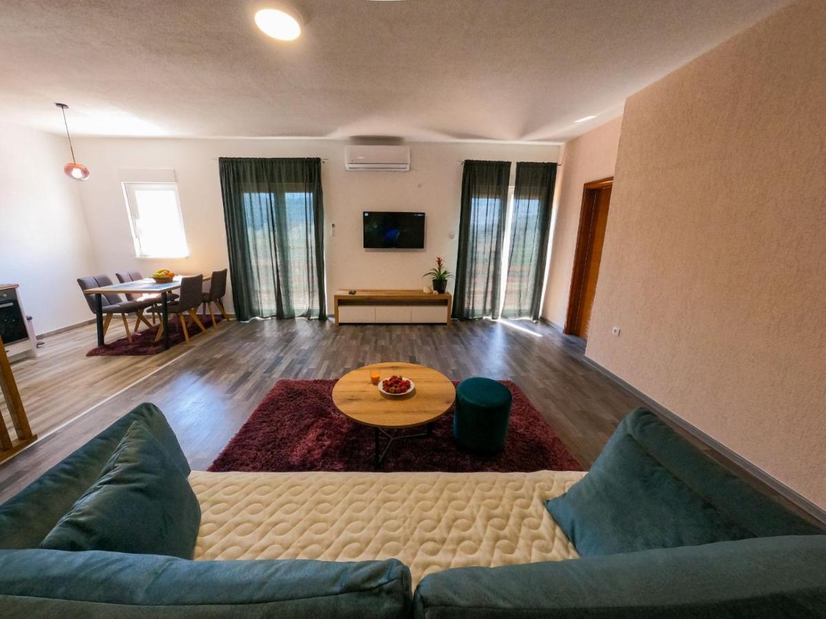 Apartment Kosta *